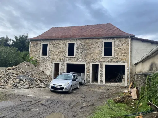 Réhabilitation d'une grange béarnaise pour accueillir deux duplex, Orthez, Atelier CS