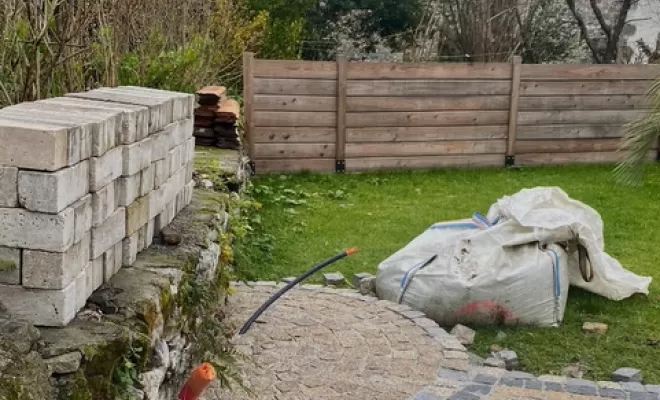Création et réalisation d'un aménagement extérieur de pavés en granit à Sainte Colome