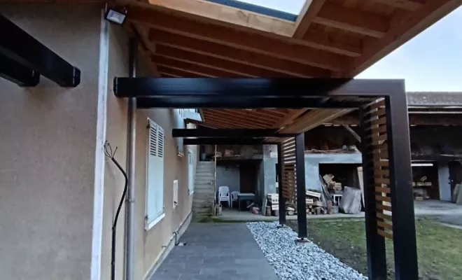 Création et réalisation d'une couverture de terrasse métal et bois à Laas, Orthez, Atelier CS